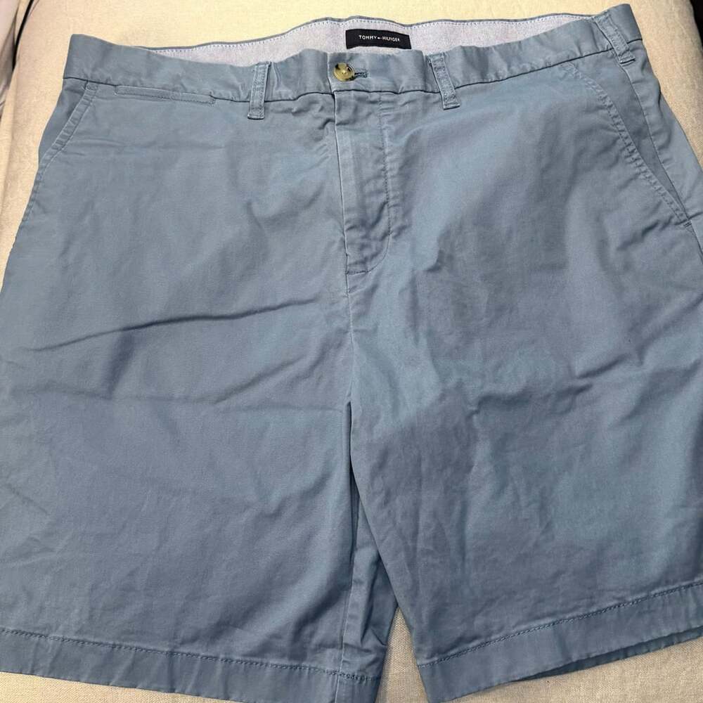 Tommy Hilfiger Mens Blue Chino Flat Front Casual Shorts Size 40